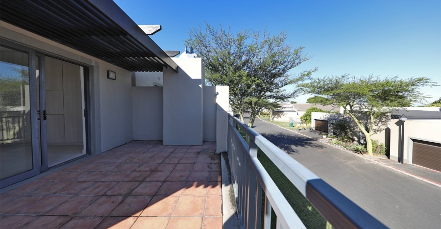 3 Bedroom Property for Sale in Plattekloof Western Cape